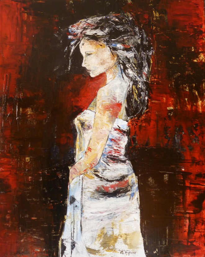 Femme fond rouge